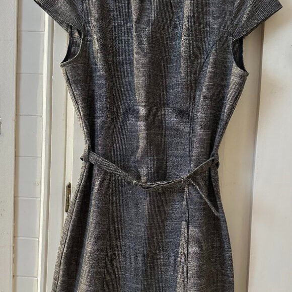 H&M Dress - Picture 2 of 4